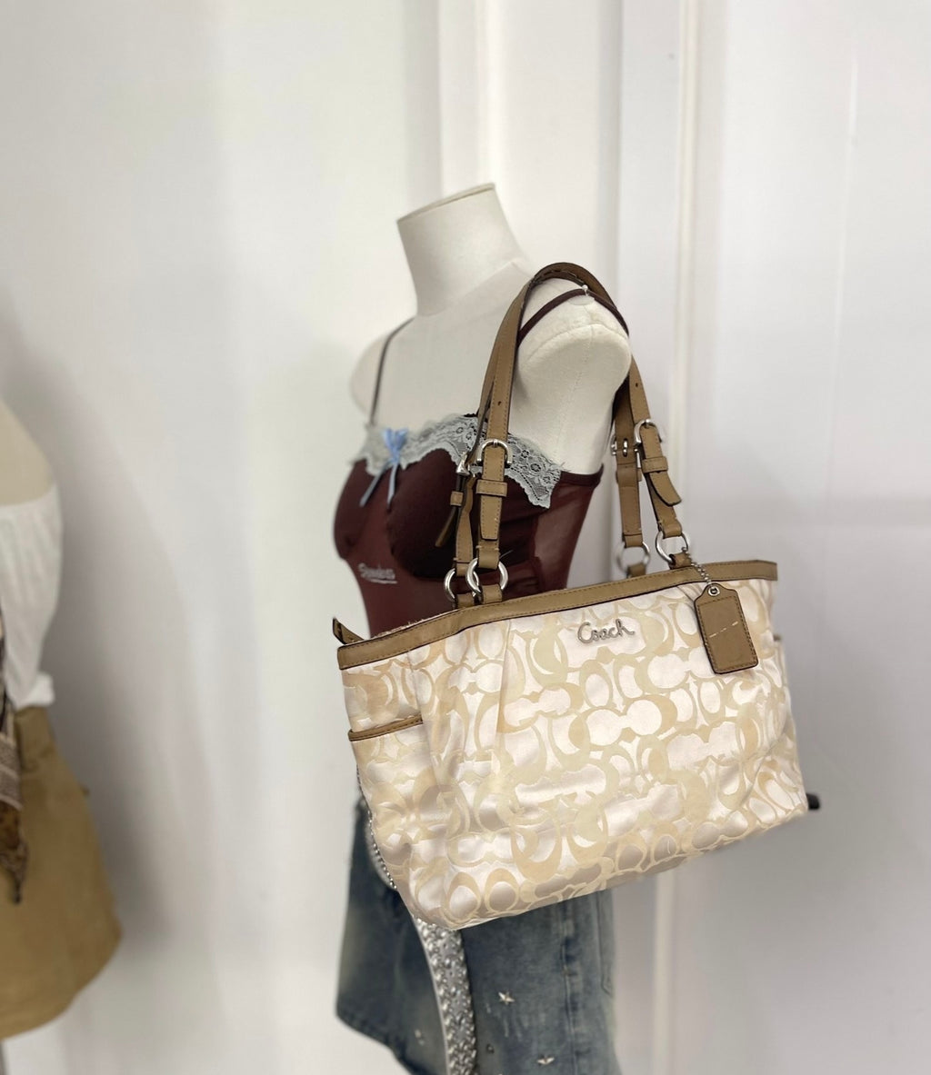 Coach Signature C Soho Pleated Tote
