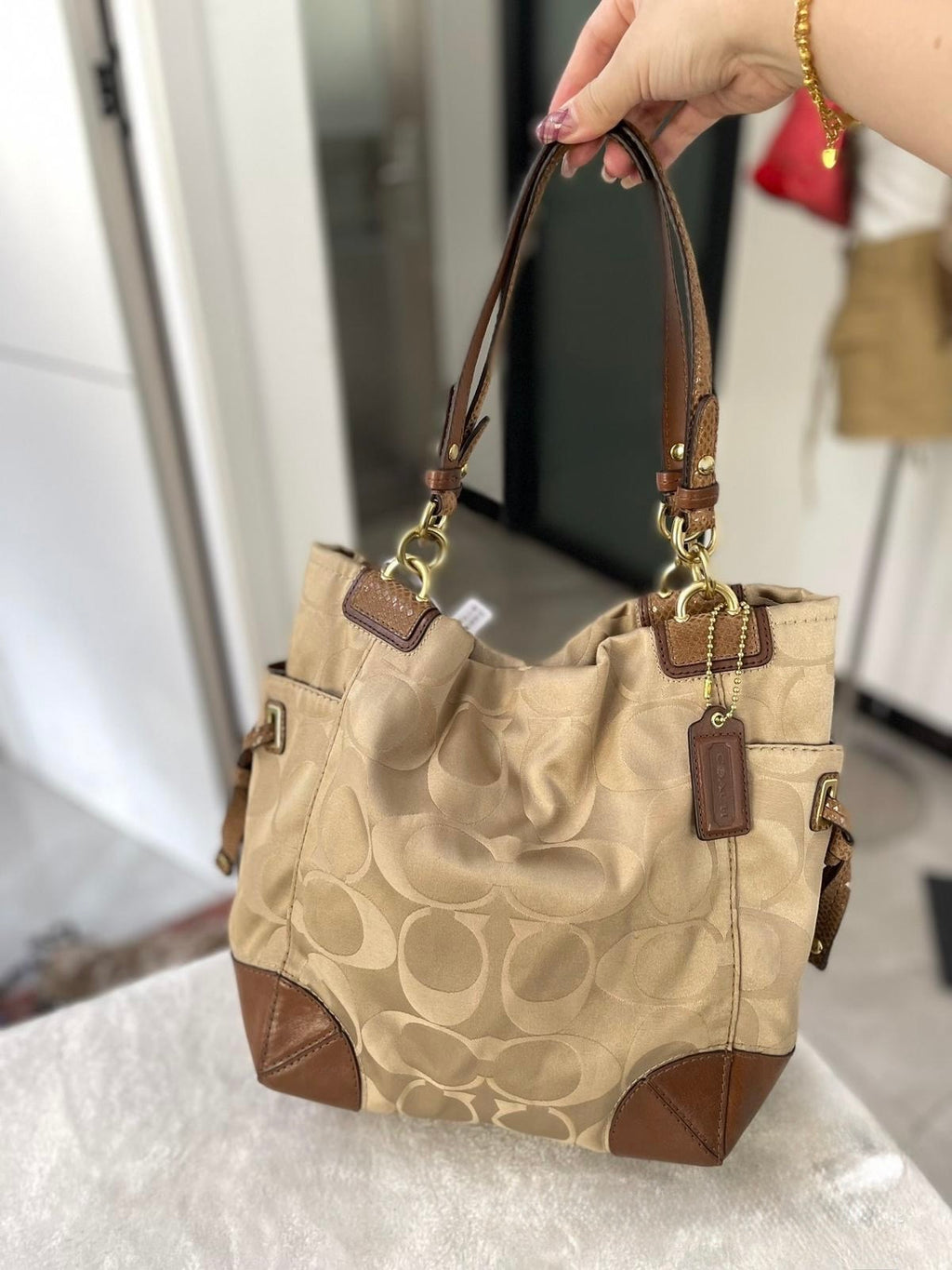 Vintage Coach hobo shoulder bag