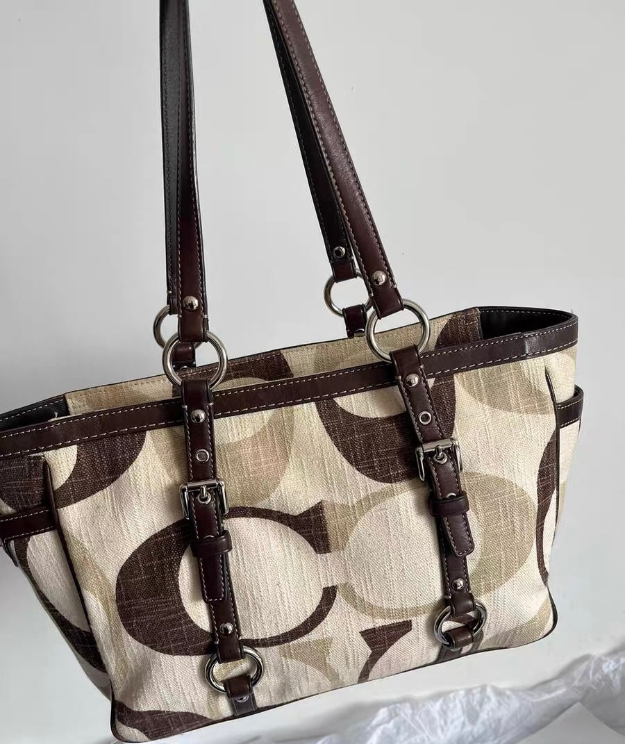 Vintage Coach Hampton Signature Optic Tote