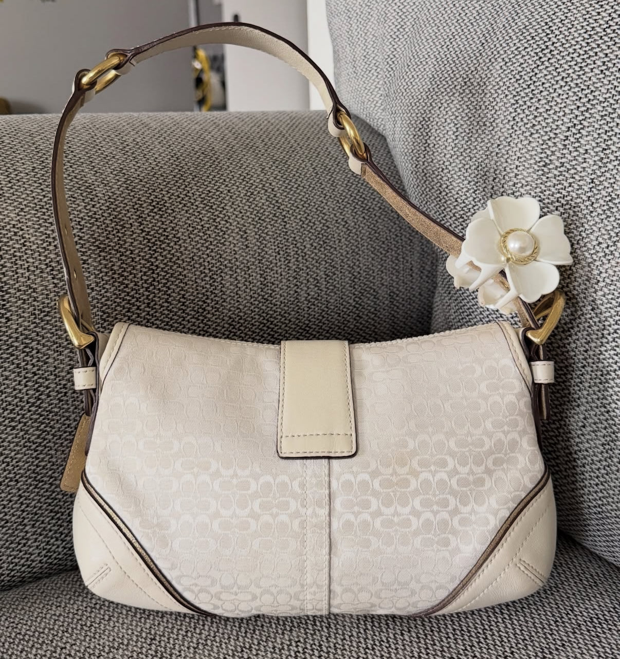Coach White & Gold mini Soho