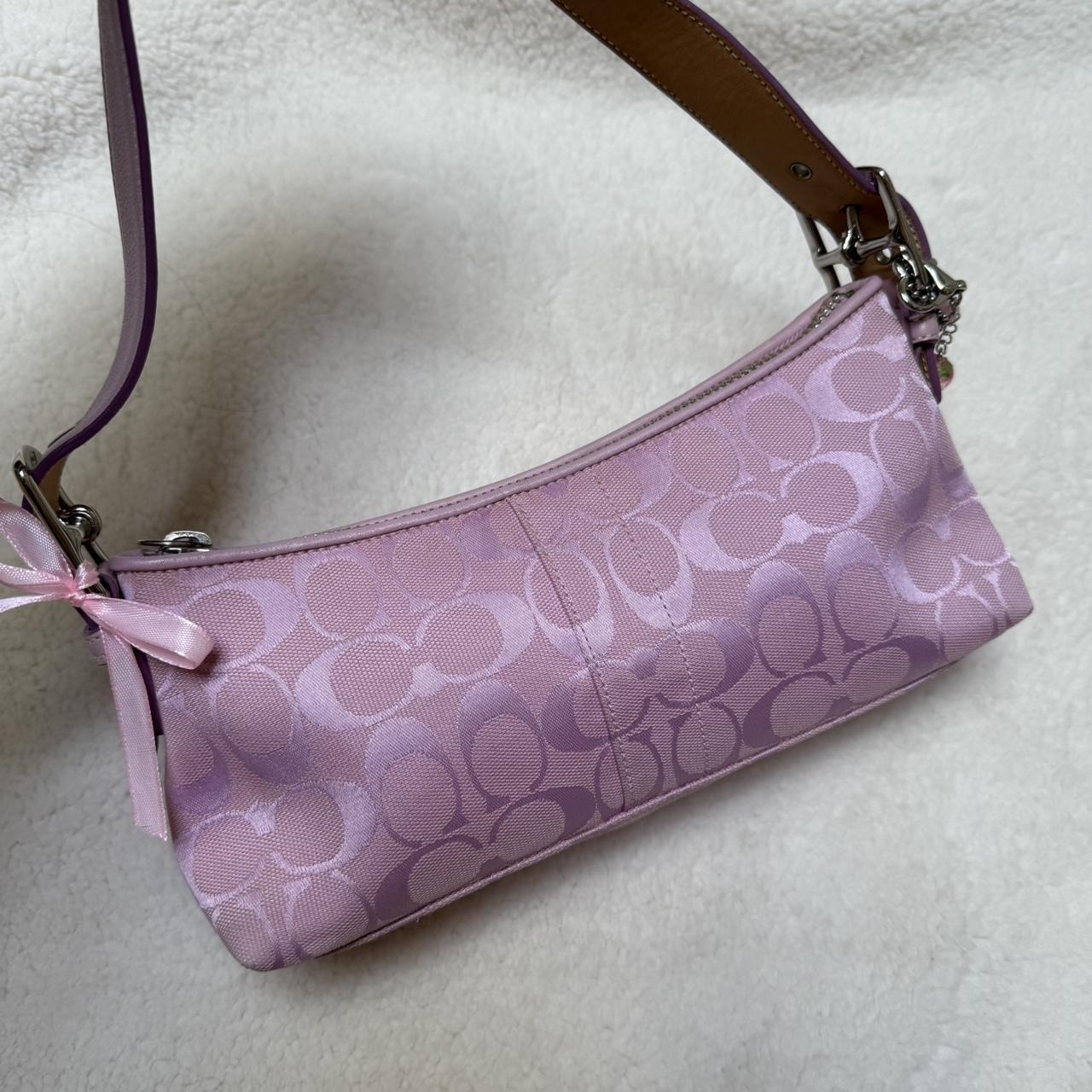 Vintage Y2K Coach Baguette (Shoulder Bag) baby pink