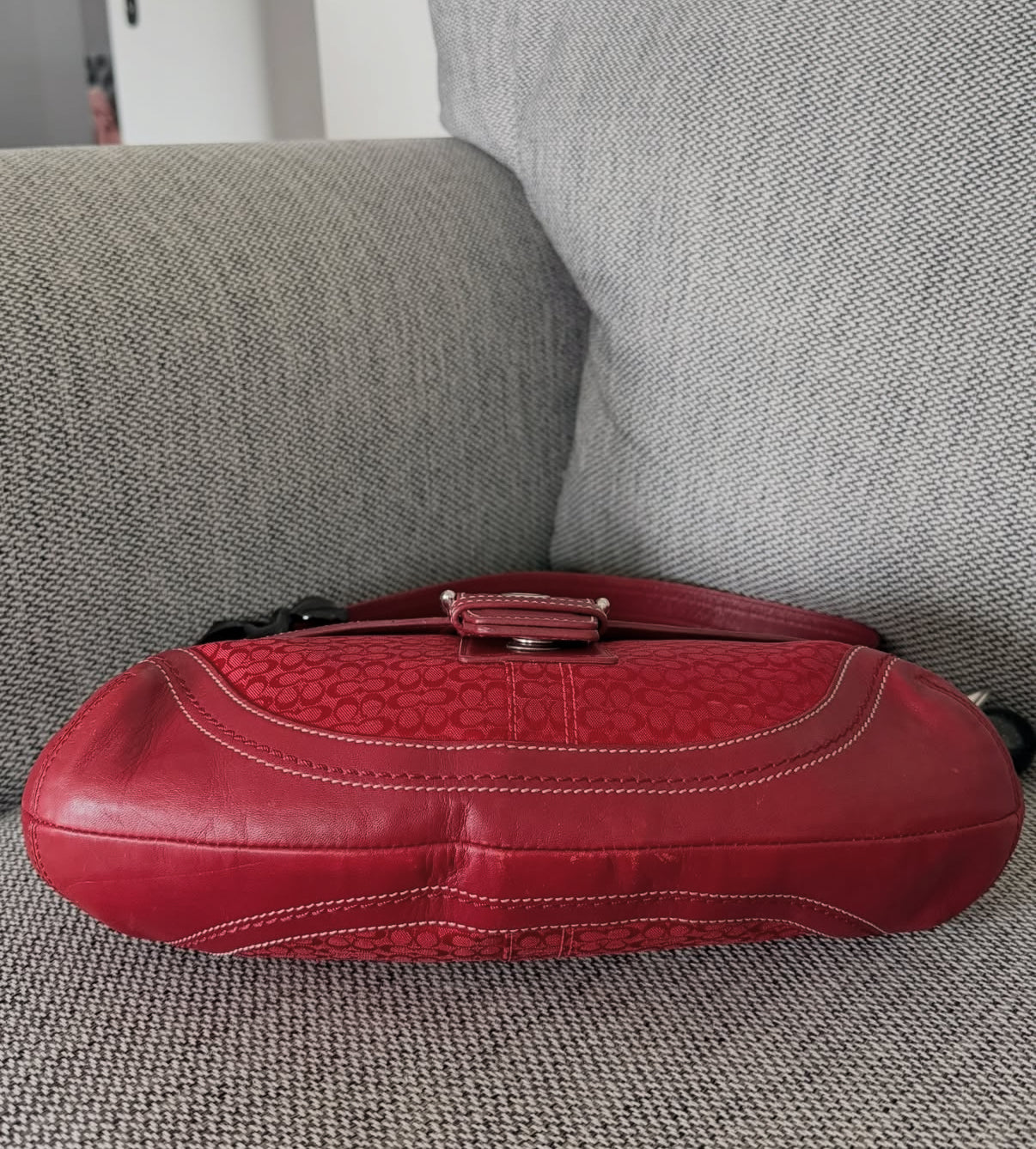Vintage Y2K Coach Soho Flap Bag in Hot Red