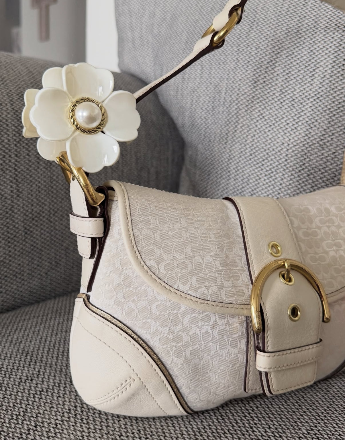 Coach White & Gold mini Soho