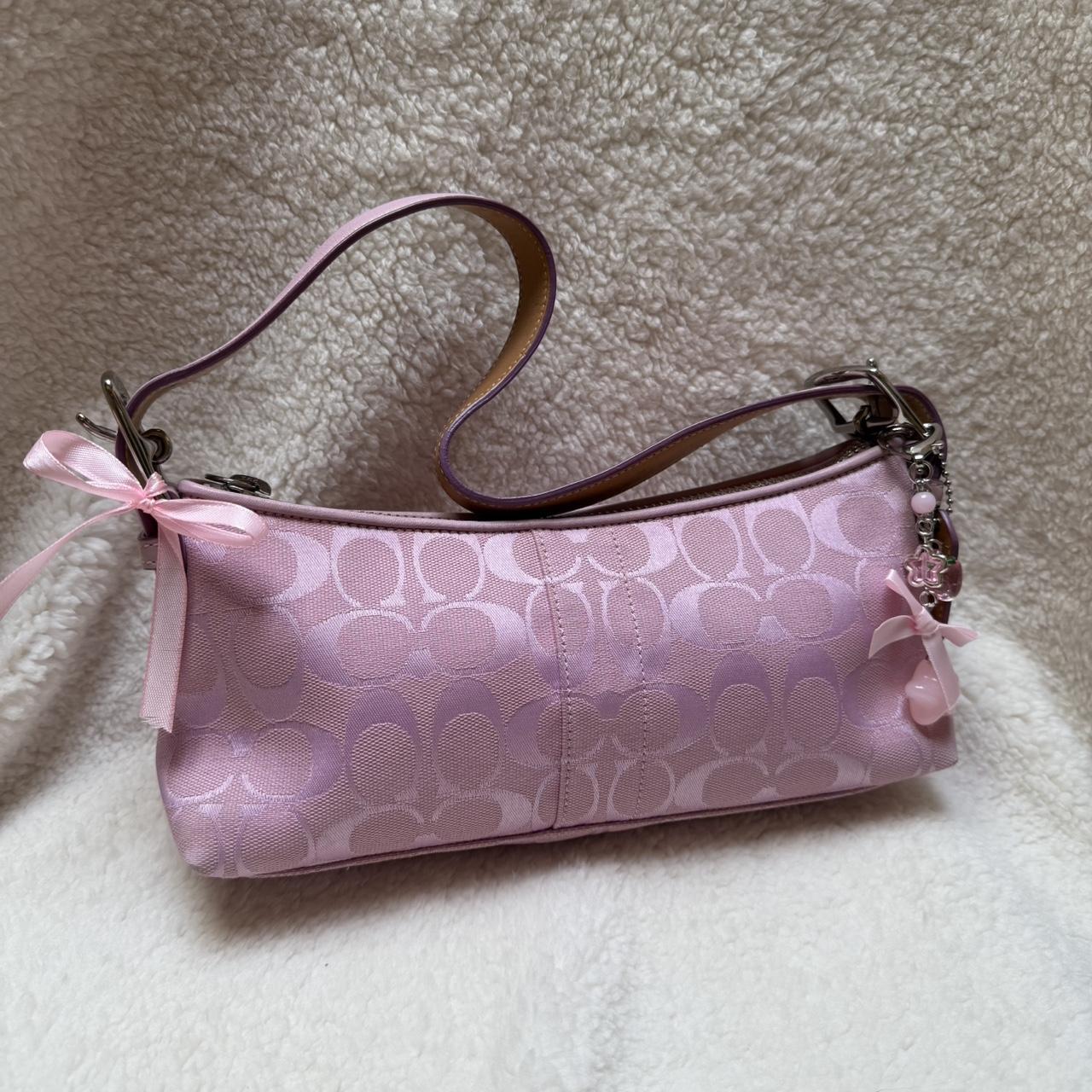 Vintage Y2K Coach Baguette (Shoulder Bag) baby pink